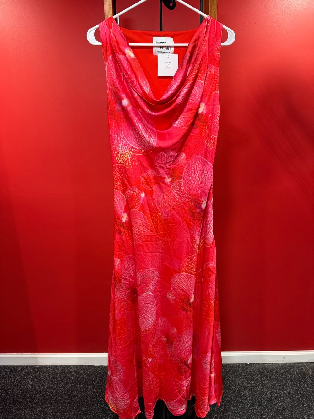 NWT Paper Heart Coral Floral Satin Cowl Neck Sleeveless Maxi Dress Size S - Picture 2 of 9